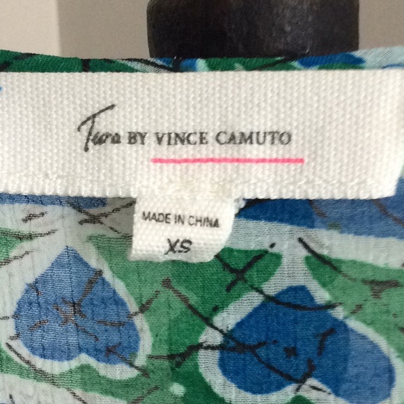 Top - Picture 2 of 2